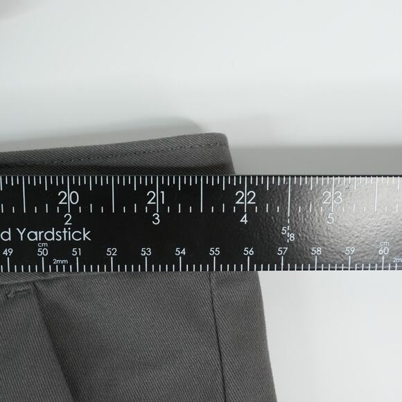 Magellan Outdoors Chino Pants Mens 42X30 Dark Gray Flat Front Heritage New - Picture 7 of 10